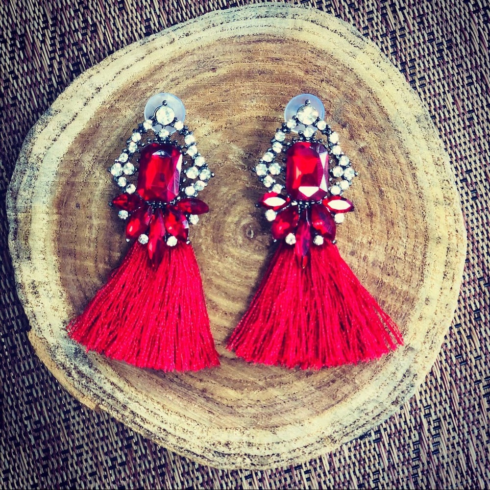 Fancy rhinestone/tassel earrings